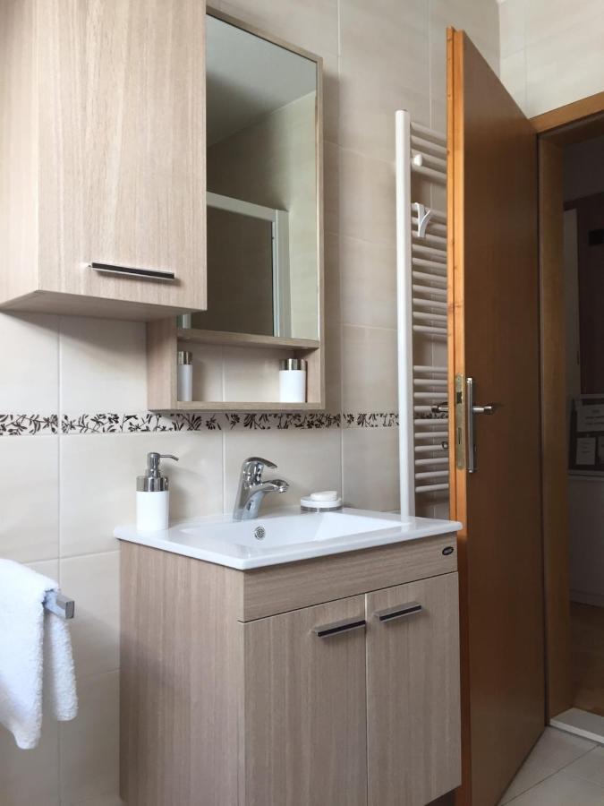 Apartment Majetic Gornji Vaganac Esterno foto