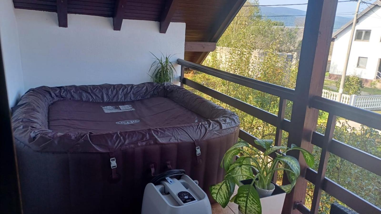 Apartment Majetic Gornji Vaganac Esterno foto