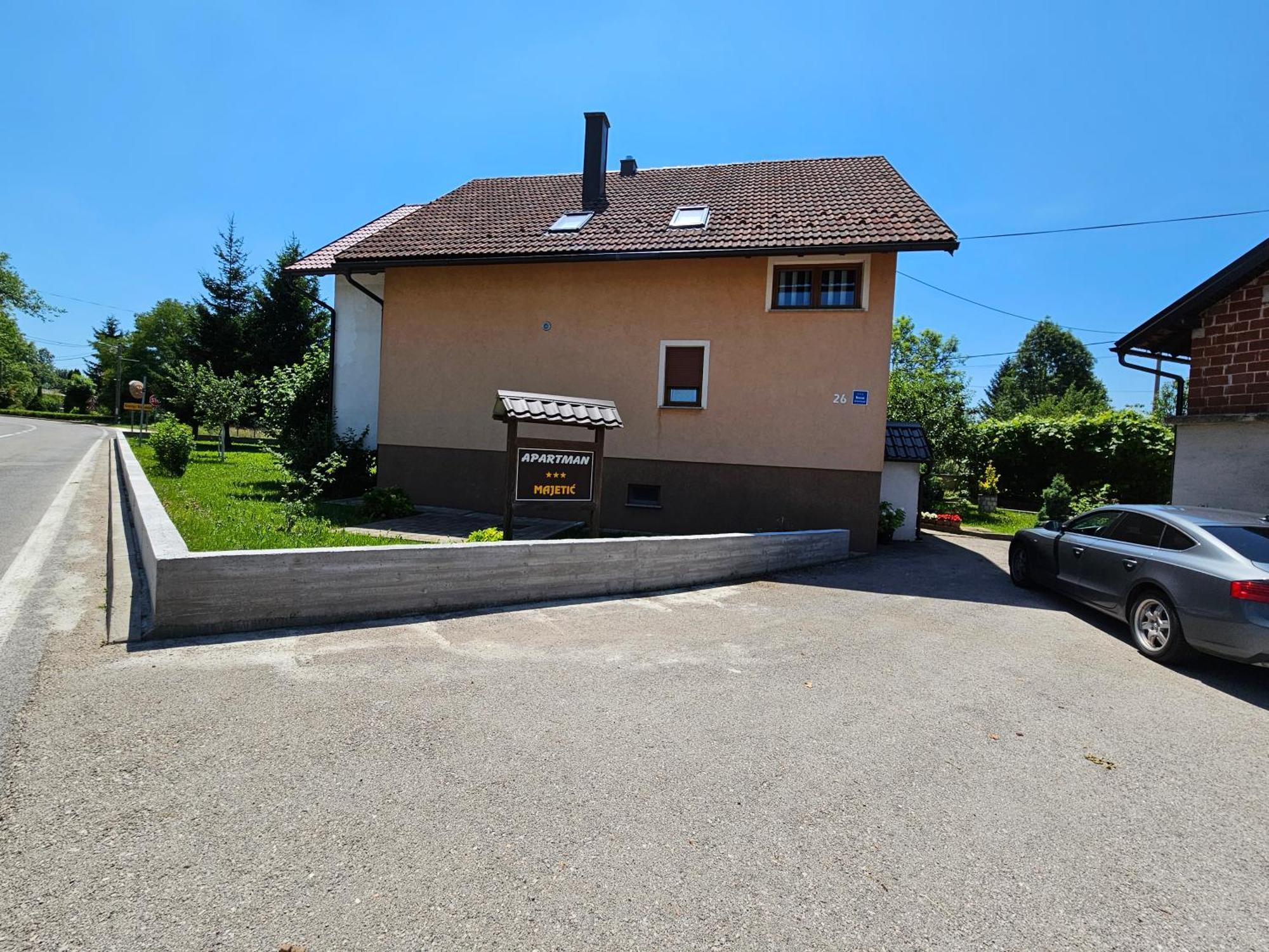 Apartment Majetic Gornji Vaganac Esterno foto