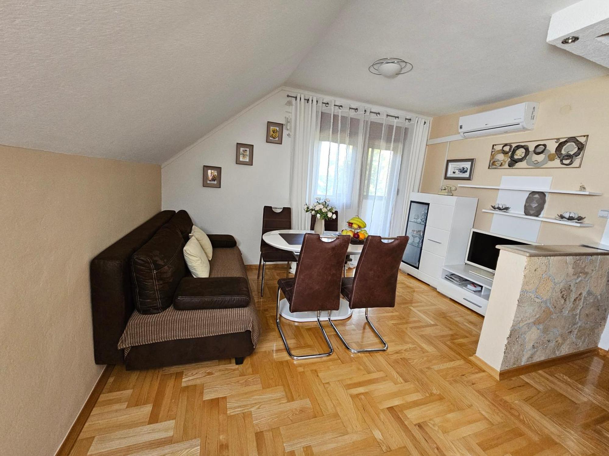 Apartment Majetic Gornji Vaganac Esterno foto